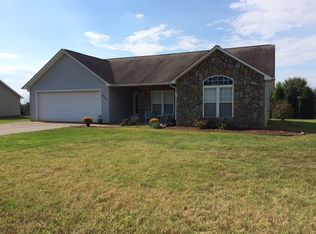 813 Constitution Ave, Newton, NC 28658