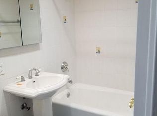 7327 68th Ave FLOOR 2, Middle Village, NY 11379