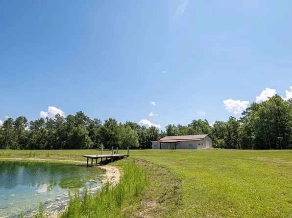 25516 Lake Cinelli Cir NE, Hosford, FL 32334