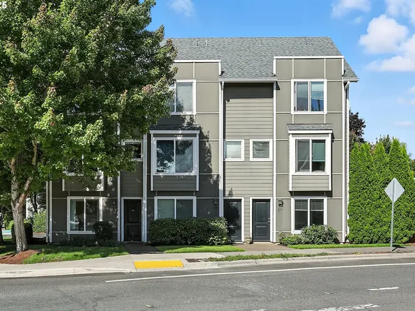 895 SW 170th Ave, Beaverton, OR 97006