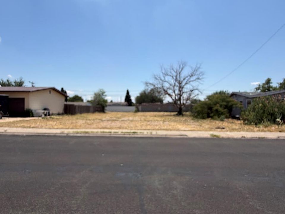 1st image of 1800 Patton Dr
