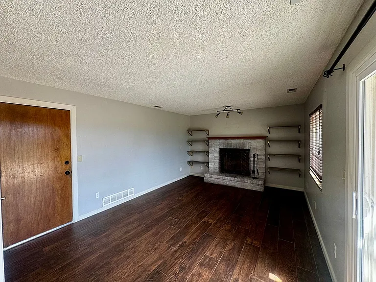 3725 Sedgewood Way — Photo 10