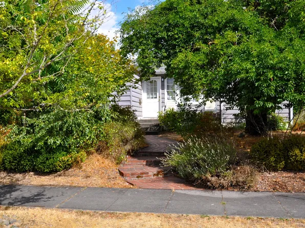 306 NE 73rd Ave, Portland, OR 97213