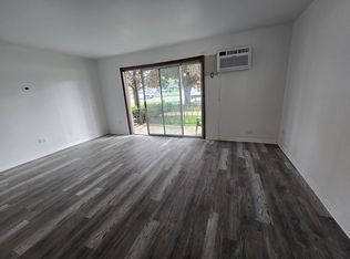 5550 W 127th St APT 1, Alsip, IL 60803