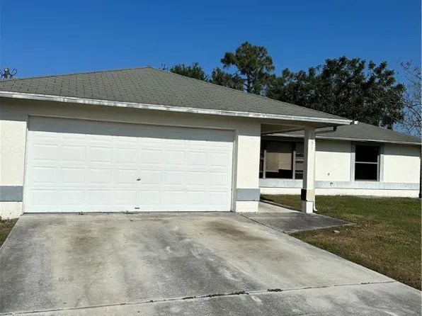 1631 SE Sandia Dr, Port Saint Lucie, FL 34983