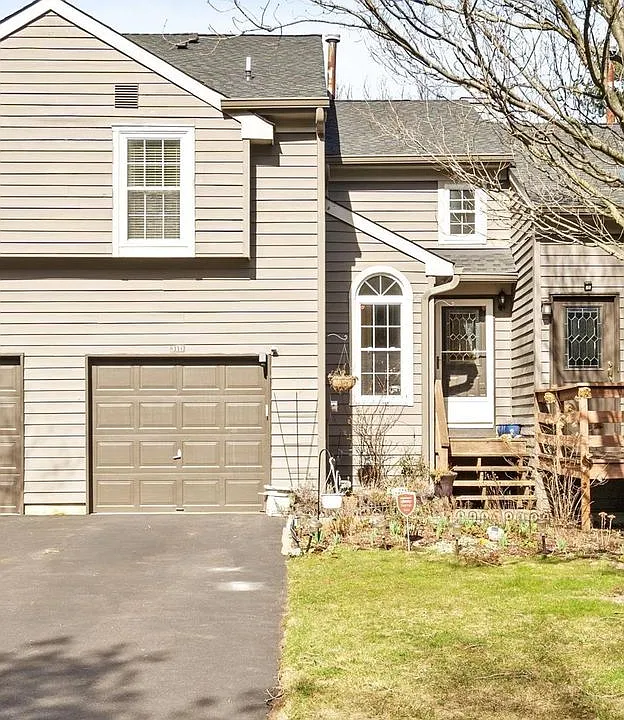 31 Chicopee Dr