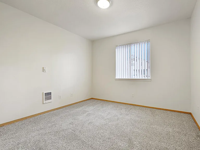 Andrea Place Apartments — Photo 26