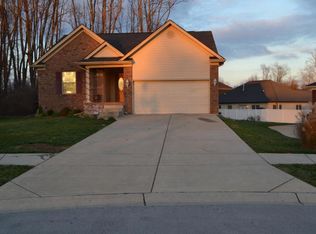 4405 Phelps Ct, Jeffersontown, KY 40299