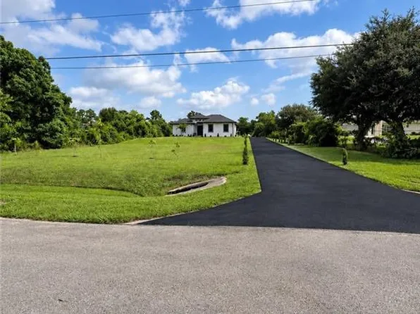 3789 35th AVE NE, NAPLES, FL 34120