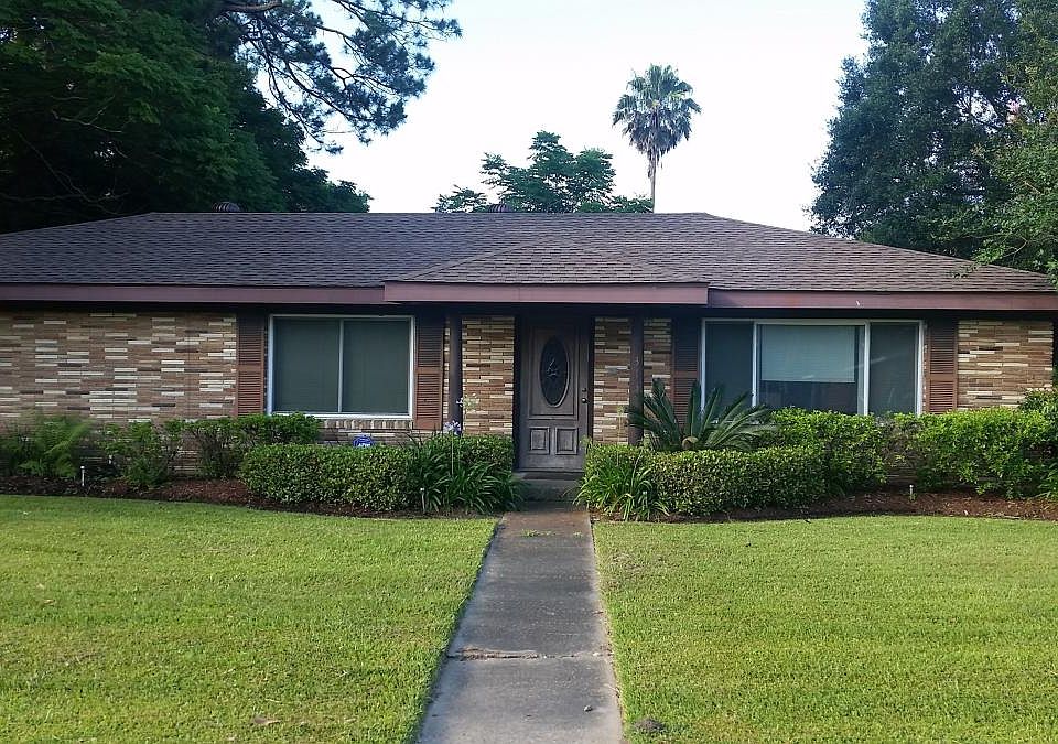 1st image of 313 W McNeese St
