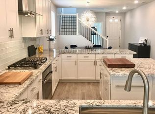 2048 Lanesborough St, Roseville, CA 95747