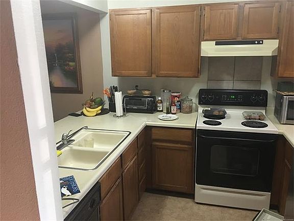 4th image of 4542 Malaya St