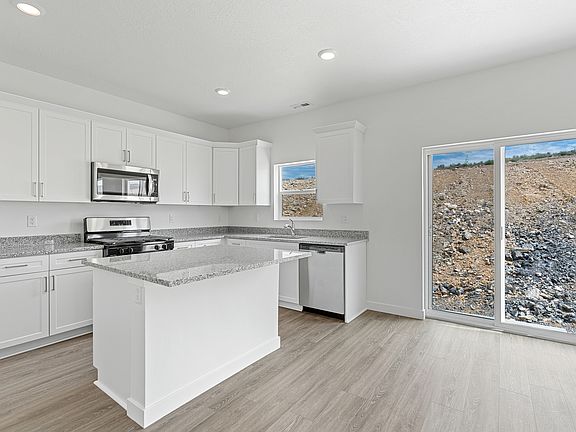 4th image of 7210 N Oquirrh Ranch Pkwy