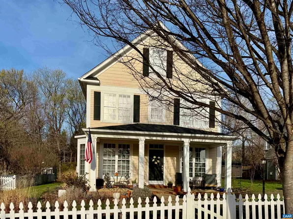 5518 Hill Top St, Crozet, VA 22932