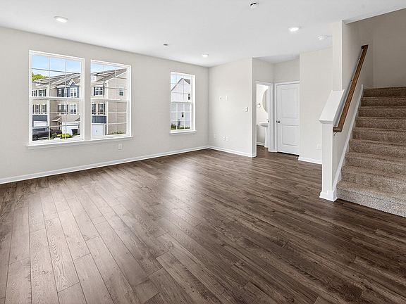 4th image of 25 Stanton Rd