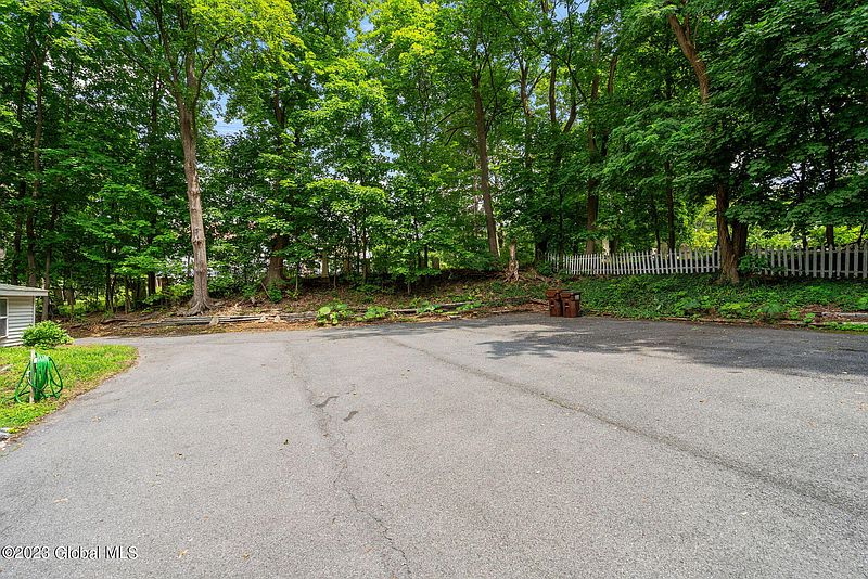4th image of 2024 New Scotland Road