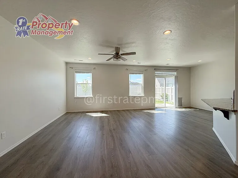 4800 Great Falls Ave — Photo 8