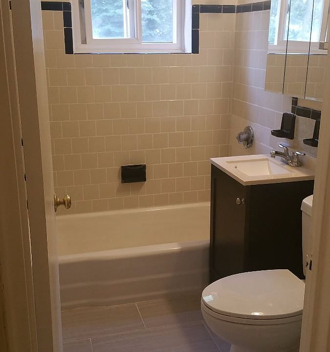 landlord_unit_photo_10320591_17