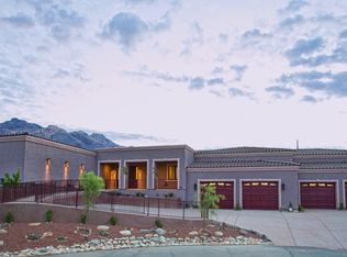 6360 N Cadena De Montanas, Tucson, AZ 85718