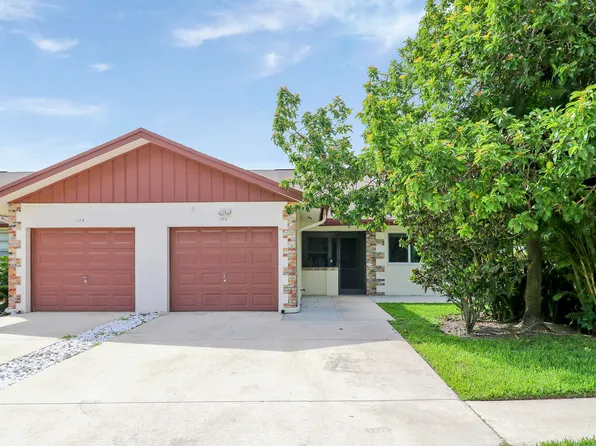 106 S Moccasin Trail, Jupiter, FL 33458