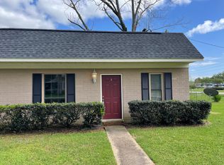 18330 Indiana St APT 4, Robertsdale, AL 36567