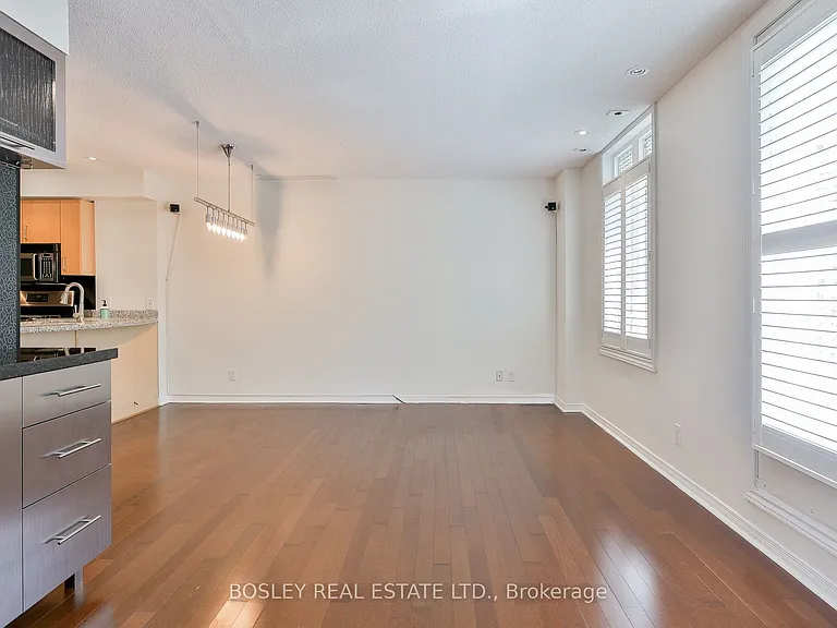 12 Sudbury St #2211 — Photo 7