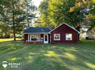 415 Grant St, East Tawas, MI 48730