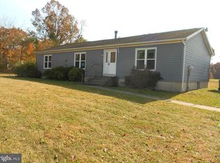 698 E Pumping Station Rd, Quakertown, PA 18951