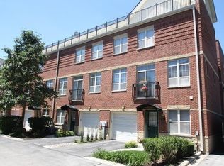 3260 N Washtenaw Ave #266, Chicago, IL 60618