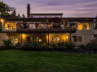 701 NW 104th St, Vancouver, WA 98685