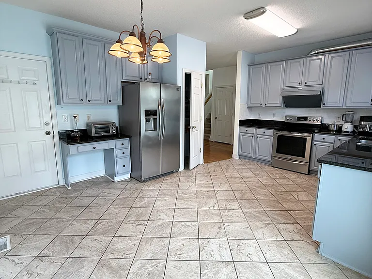 5509 Glencree Ct — Photo 14
