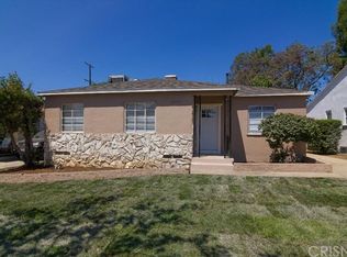 2467 El Sol Ave, Altadena, CA 91001
