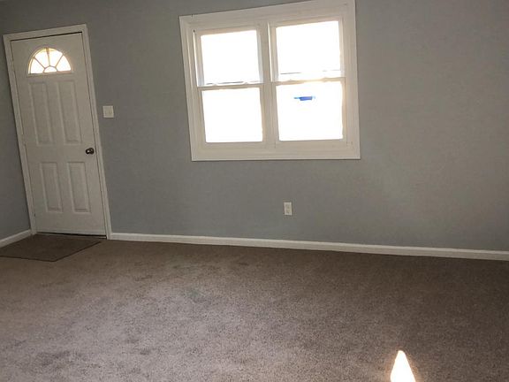 3rd image of 503 Berkeley Dr