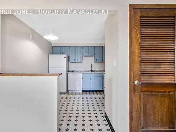 5th image of 119 72nd St APT 6