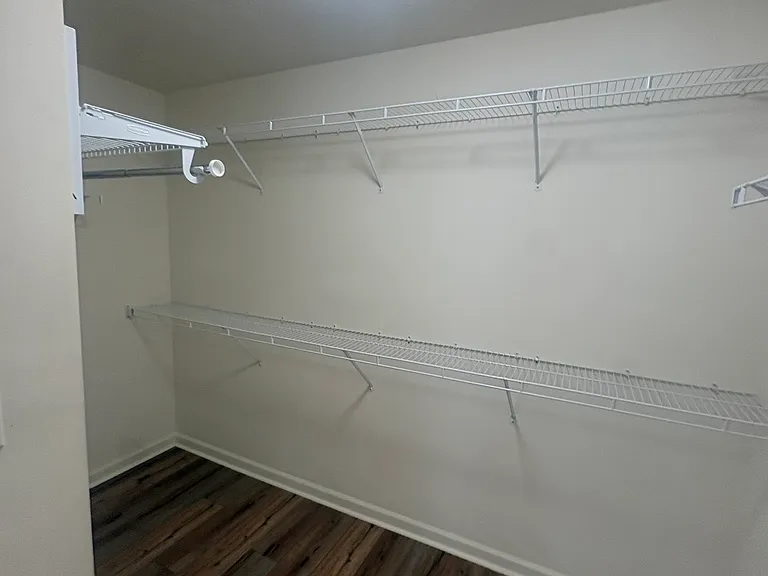 3839 Taft Ave — Photo 16