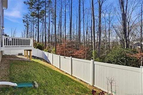 303 Lorraine Dr — Photo 22