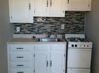 7279 Holabird Ave APT B, Dundalk, MD 21222