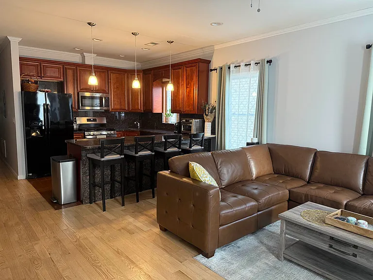 108 Kearney Ave #1 — Photo 5