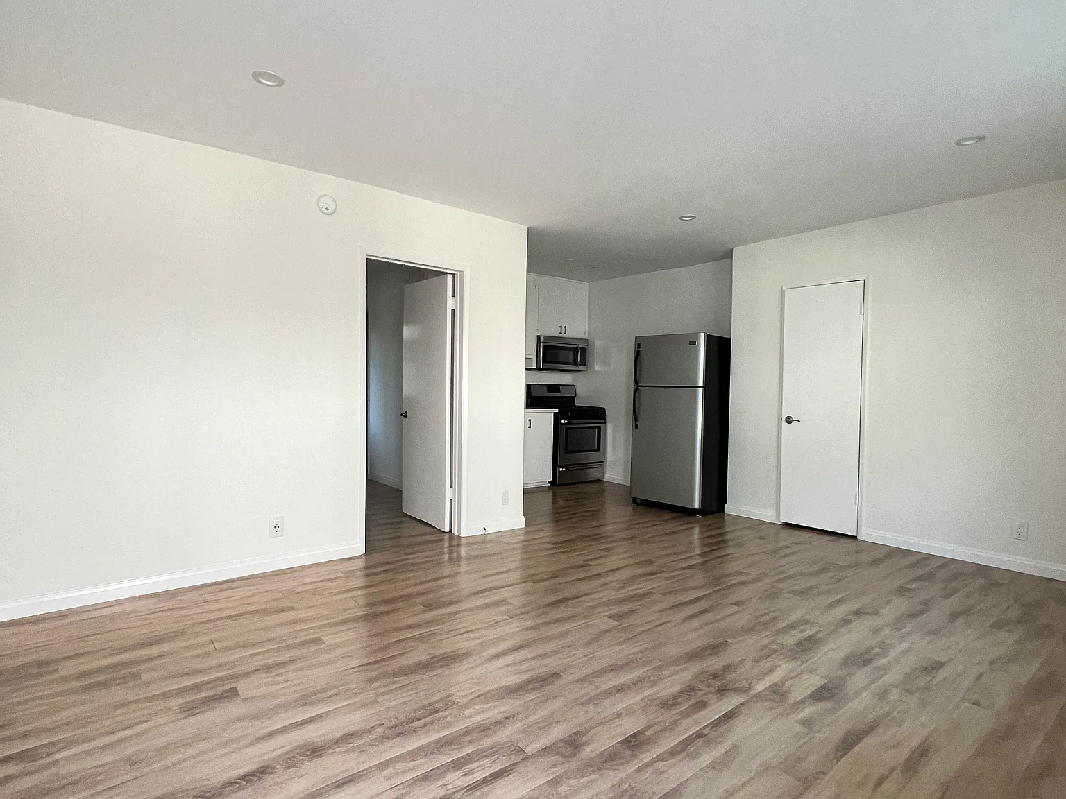 12480 Culver Blvd — Photo 3