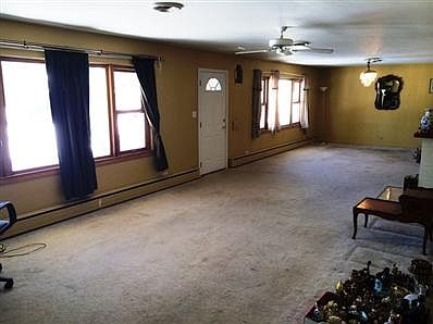 2nd image of 725 S Benton Ave