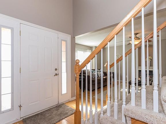 2nd image of 14619 Alpine Dr