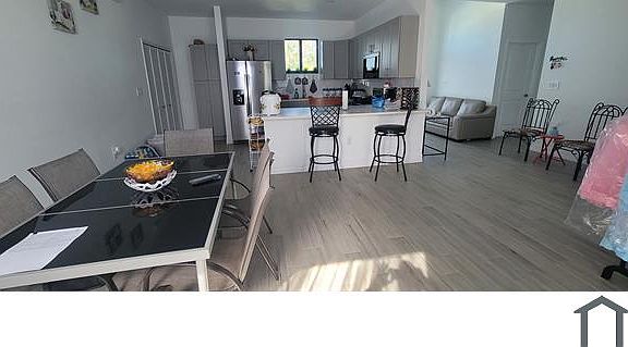 2nd image of 504 Arthur Ave