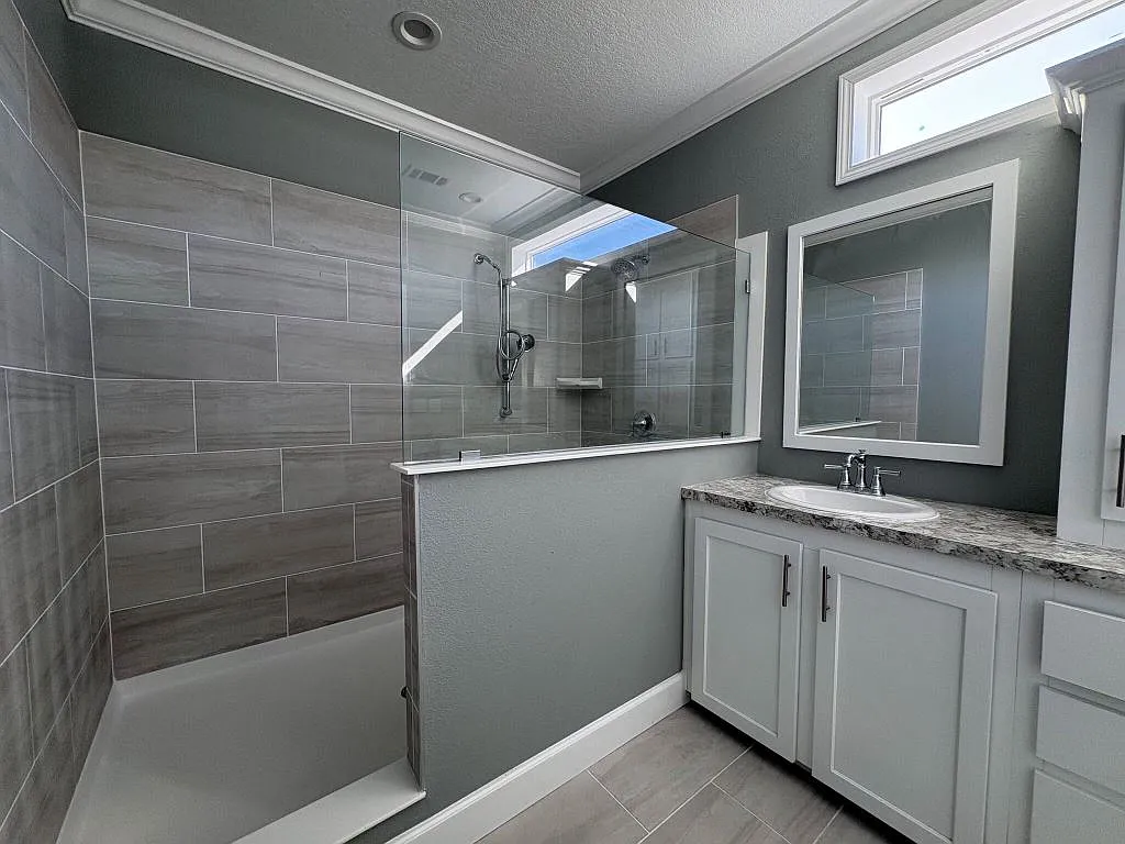 3 bed, 2.0 bath, 1539 sqft, $1,499 — Photo 2