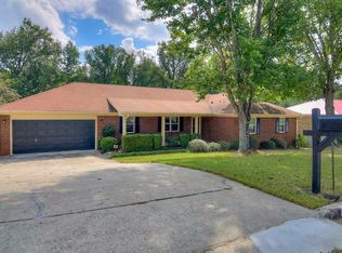 3901 Crest Dr, Hephzibah, GA 30815