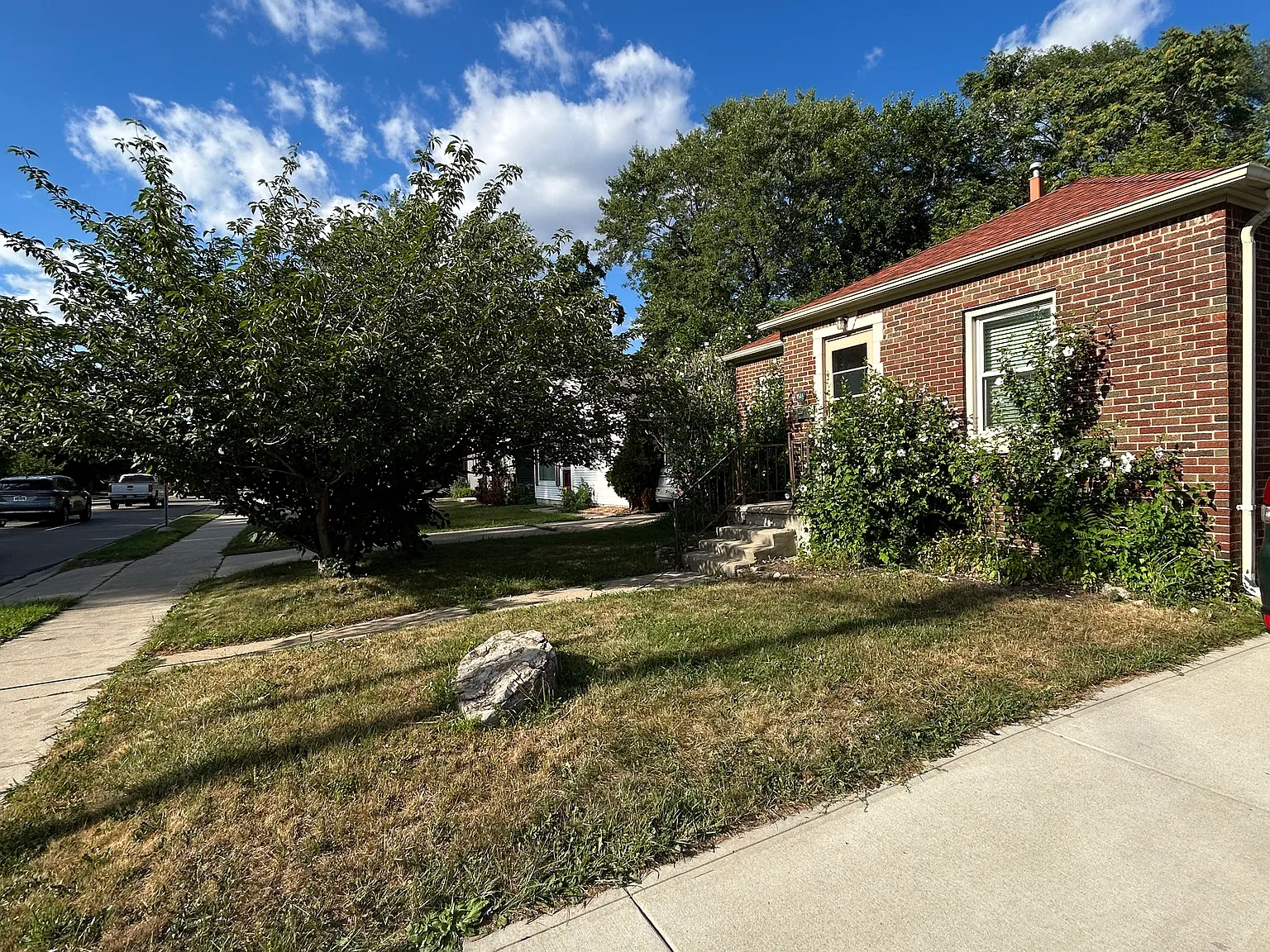 1515 S Campbell Rd — Photo 2