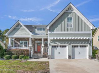 333 Tall Ships Lane, Hampstead, NC 28443