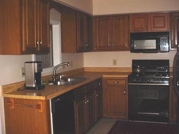 5th image of 3233 Winterberry Ln