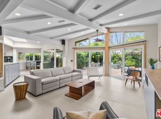 8937 Oak Park Ave, Northridge, CA 91325