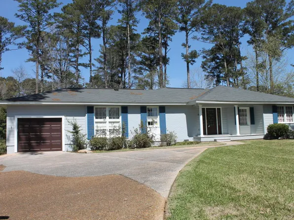 1830 34th St, Meridian, MS 39305