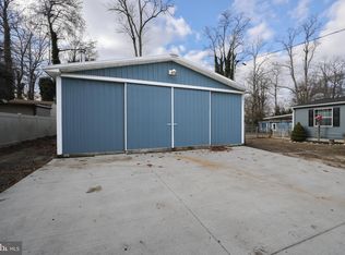 210 Pennsylvania Ave, Hainesport, NJ 08036